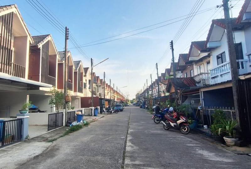หมู่บ้านศุภกัญญา, นครศรีธรรมราช, ท่าซัก, เมืองนครศรีธรรมราช, นครศรีธรรมราช, 100 ตร.ม., ทาวน์เฮ้าส์ ขาย, โดย The Best Property เบล, 500642099 - DDproperty.com