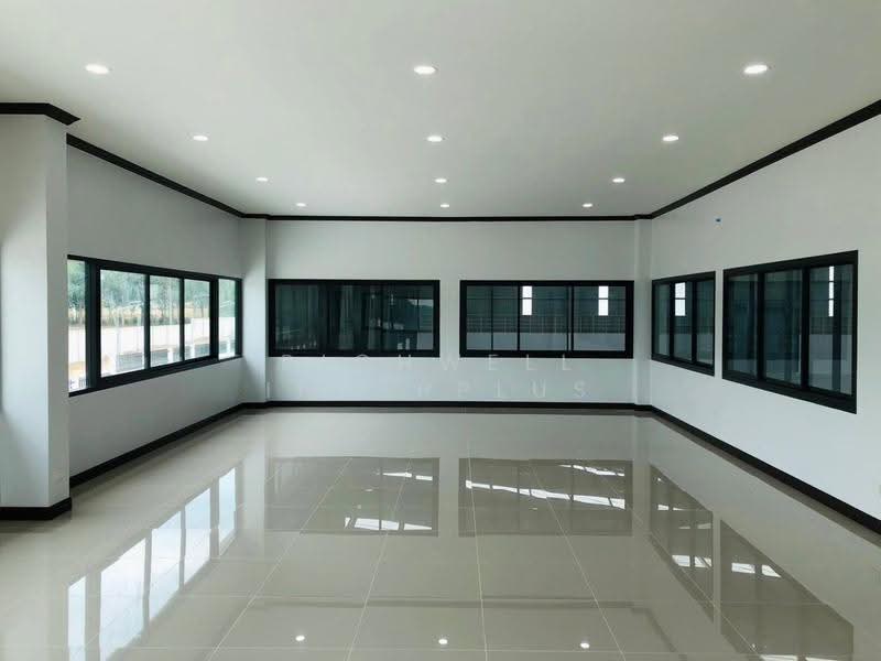 For Rent/Sale: Newly built factory/warehouse (5,742 sq.m.), ready for immediate occupancy., Rayong, Phananikhom, Nikhom Pattana, Rayong, , 5,742 sqm, Warehouse/Factory For Sale, by RICHWELL INTERPLUS, 500642134 - DDproperty.com