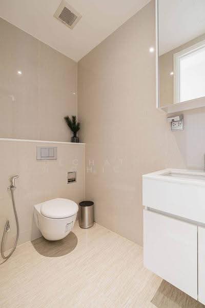 H Sukhumvit 43, Bangkok, 28 Sukhumvit 34 Road, Khlong Tan Nua, Watthana, Bangkok, 2 Bedrooms, 60 sqm, Condo For Rent, by Dechatorn Chichaiyang, 500642146 - DDproperty.com
