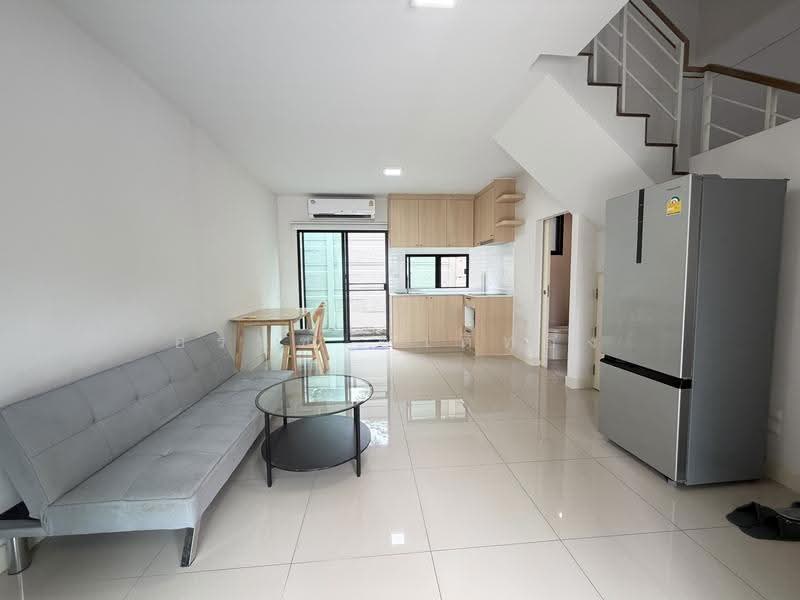 Baan Klang Muang Srinakarin – Onnut : บ้านกลางเมือง ศรีนครินทร์ – อ่อนนุช, กรุงเทพ, 174 ซอย อ่อนนุช 70/1, ประเวศ, กรุงเทพ, 141 ตร.ม., ทาวน์เฮ้าส์ ให้เช่า, โดย อรนุช ชาติทอง, 500642163 - DDproperty.com