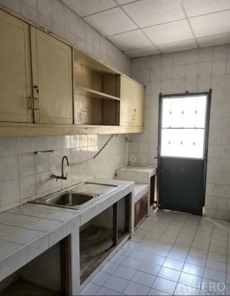 For Rent Home Office 300 sqm near BTS On Nut Suan Luang, Bangkok BRE18422, Bangkok, Suan Luang, Bangkok, , 300 sqm, Office Space For Rent, by Hero Realtor Co., Ltd., 500642204 - DDproperty.com
