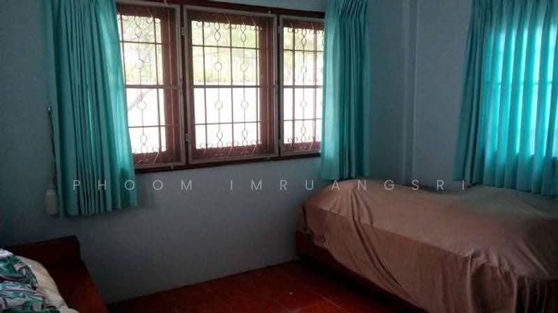 3-BR House, Bangkok, Khlong Tan Nua, Watthana, Bangkok, 3 Bedrooms, 200 sqm, Single Detached House For Sale, by Phoom Imruangsri, 500642205 - DDproperty.com