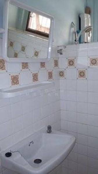 3-BR House, Bangkok, Khlong Tan Nua, Watthana, Bangkok, 3 Bedrooms, 200 sqm, Single Detached House For Sale, by Phoom Imruangsri, 500642205 - DDproperty.com