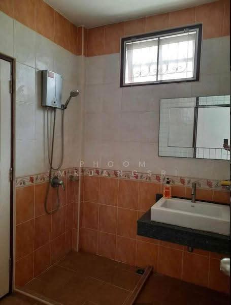 3 BR townhouse, กรุงเทพ, สามเสนนอก, ห้วยขวาง, กรุงเทพ, 204 ตร.ม., ทาวน์เฮ้าส์ ให้เช่า, โดย Phoom Imruangsri, 500642234 - DDproperty.com