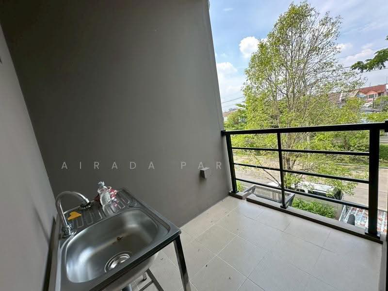 Baan Klang Muang Srinakarin – Onnut : บ้านกลางเมือง ศรีนครินทร์ – อ่อนนุช, กรุงเทพ, 174 ซอย อ่อนนุช 70/1, ประเวศ, กรุงเทพ, 141 ตร.ม., ทาวน์เฮ้าส์ ขาย, โดย Airada Parasarn, 500642248 - DDproperty.com