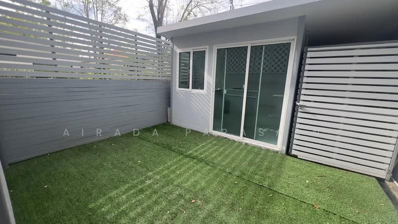 Baan Klang Muang Srinakarin – Onnut, Bangkok, 174 Soi On Nut 70/1, Prawet, Bangkok, 3 Bedrooms, 141 sqm, Townhouse For Sale, by Airada Parasarn, 500642248 - DDproperty.com