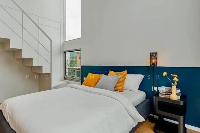 3 BR house, Bangkok, Bang Kapi, Huai Khwang, Bangkok, 3 Bedrooms, 324 sqm, Single Detached House For Rent, by Phoom Imruangsri, 500642265 - DDproperty.com