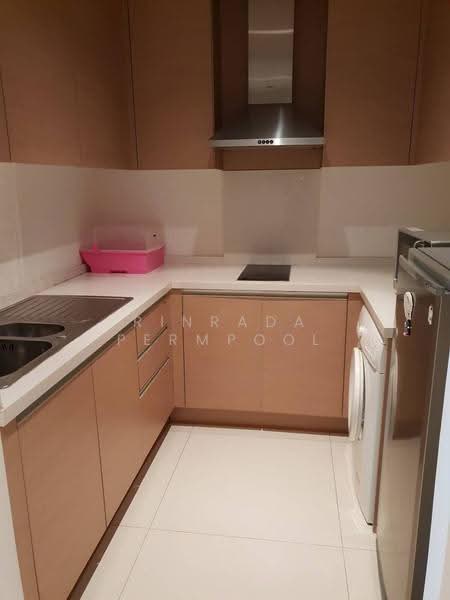 The Empire Place, Bangkok, 88 Narathiwatratchanakharin Road, Thung Maha Mek, Sathon, Bangkok, 1 Bedroom, 54 sqm, Condo For Sale, by Rinrada Permpool, 500642282 - DDproperty.com
