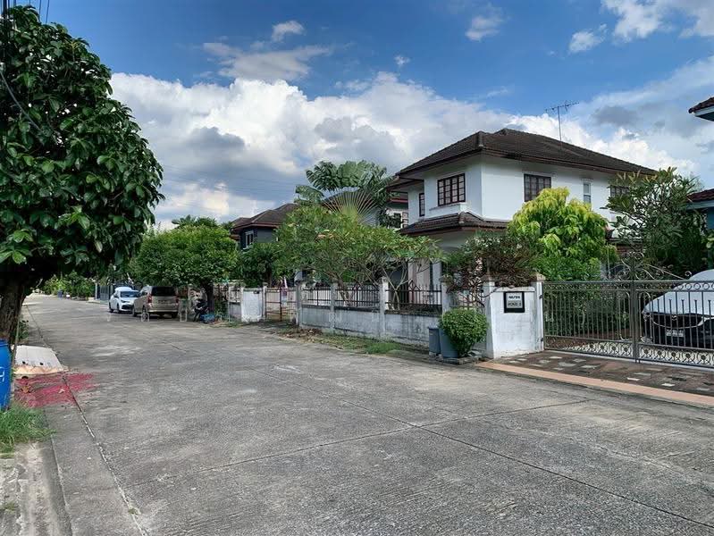 เค.ซี.การ์เด้นโฮม นิมิตรใหม่ 40 (K.C.Garden Home Nimitmai 40), Bangkok, ถนนนิมิตรใหม่, Sam Wa Tawan Ok, Khlong Sam Wa, Bangkok, 4 Bedrooms, 280 sqm, Single Detached House For Sale, by คุณ ธัญพิสิษฐ์ จิตประพัฒน์ (โซน), 500642297 - DDproperty.com