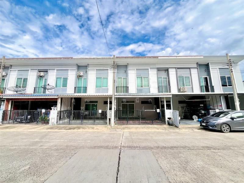 Gusto Phaholyothin – Saimai, Bangkok, Saimai Road, Sai Mai, Bangkok, 3 Bedrooms, 110 sqm, Townhouse For Sale, by คุณ รัชนีกร จันทร์มา (อิม), 500642332 - DDproperty.com
