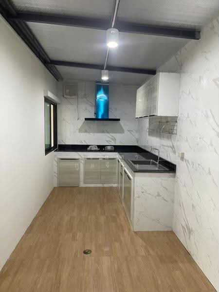 Mews Tientalay 15, Bangkok, Thian Thale 15 Alley, Samae Dam, Bang Khun Thian, Bangkok, 4 Bedrooms, 222 sqm, Townhouse For Sale, by วรินทร กูลจีรัง, 500642349 - DDproperty.com