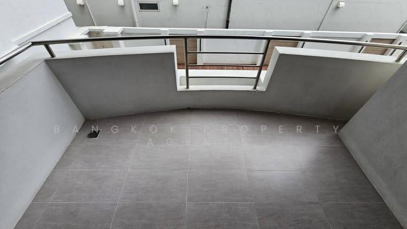 Nida Thonglor Apartment, Bangkok, Thong Lo 5 Alley, Khlong Tan Nua, Watthana, Bangkok, 3 Bedrooms, 250 sqm, Condo For Rent, by BANGKOK PROPERTY AGENTS, 500642357 - DDproperty.com