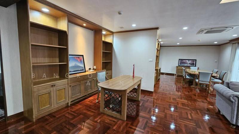 Nida Thonglor Apartment, Bangkok, Thong Lo 5 Alley, Khlong Tan Nua, Watthana, Bangkok, 3 Bedrooms, 250 sqm, Condo For Rent, by BANGKOK PROPERTY AGENTS, 500642357 - DDproperty.com