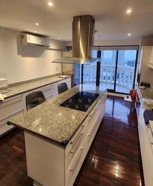State Tower, Bangkok, 1055 Silom Road, Silom, Bang Rak, Bangkok, 2 Bedrooms, 267 sqm, Condo For Rent, by Pawanrat Panchawanon, 500642374 - DDproperty.com