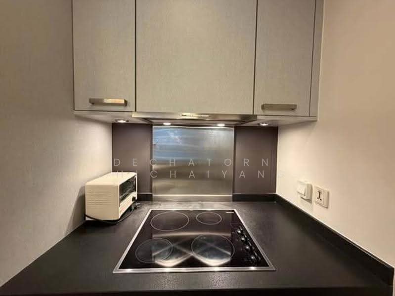 Prive by Sansiri, Bangkok, 68 Soi Ruamrudee, Wireless Road, Lumphini, Pathum Wan, Bangkok, 2 Bedrooms, 94 sqm, Condo For Rent, by Dechatorn Chichaiyang, 500642561 - DDproperty.com