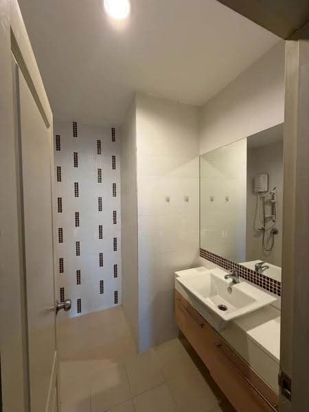 Vista Park Ratchada-Ramindra, Bangkok, Ratchada-Ramintra Road, Ram Inthra, Khan Na Yao, Bangkok, 3 Bedrooms, 180 sqm, Townhouse For Rent, by บุษบา รัตนวงษ์ชัย, 500642585 - DDproperty.com