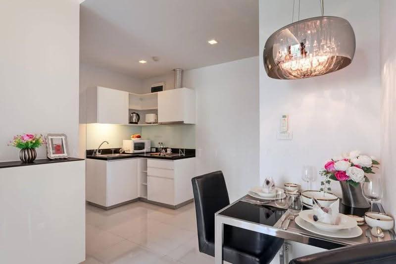 Beverly 33 by Aspira, Bangkok, 33 Sukhumvit Road, Khlong Tan Nua, Watthana, Bangkok, 1 Bedroom, 50 sqm, Apartment For Rent, by Nat Tantirapan, 500642606 - DDproperty.com