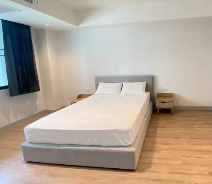 Villa Bajaj, Bangkok, Soi Sukhumvit 19, Khlongtoei Nua, Watthana, Bangkok, 2 Bedrooms, 160 sqm, Condo For Rent, by Phoom Imruangsri, 500642607 - DDproperty.com
