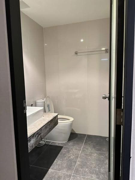 The Tempo Ruamrudee, Bangkok, Ruamrudee, Lumphini, Pathum Wan, Bangkok, 1 Bedroom, 36 sqm, Condo For Rent, by GT Real Estate Thailand, 500642624 - DDproperty.com