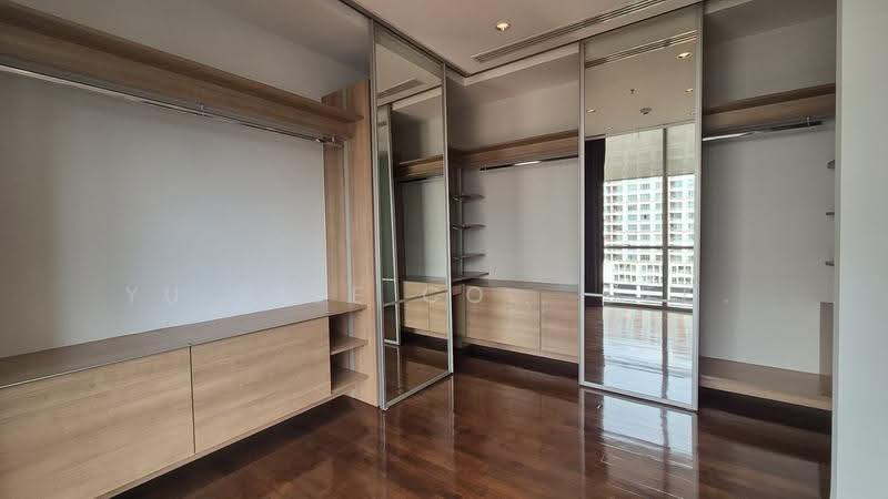 Domus 16, Bangkok, 19 Soi Sukhumvit 16, Khlong Toei, Bangkok, 2 Bedrooms, 250 sqm, Condo For Rent, by YU RISE CO., LTD., 500642661 - DDproperty.com