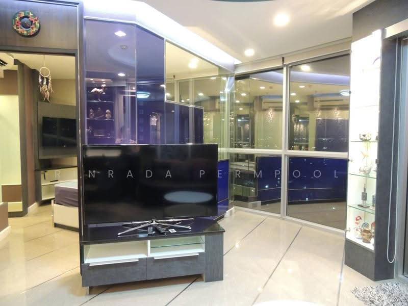 Sky Walk Residences, Bangkok, 1599 Sukhumvit Road, Phra Kanong Nua, Watthana, Bangkok, 1 Bedroom, 52 sqm, Condo For Rent, by Rinrada Permpool, 500642703 - DDproperty.com