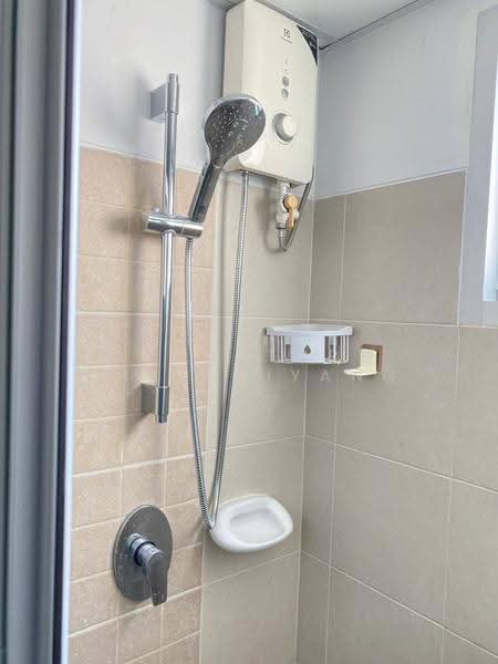 Supalai Park Ekkamai-Thonglor, Bangkok, Petchaburi Road, Bang Kapi, Huai Khwang, Bangkok, 1 Bedroom, 68 sqm, Condo For Sale, by Dechatorn Chichaiyang, 500642716 - DDproperty.com