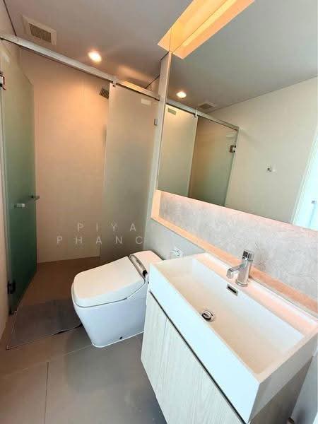 The Lumpini 24, Bangkok, Sukhumvit 24 Road, Khong Tan, Khlong Toei, Bangkok, 2 Bedrooms, 55 sqm, Condo For Rent, by Piyathida Phanchomphu, 500642719 - DDproperty.com