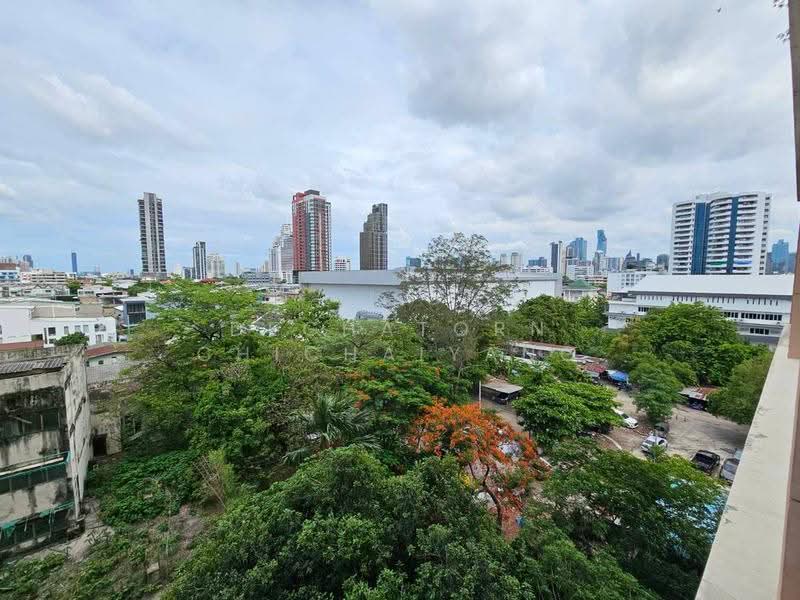 The Lofts Yennakart, Bangkok, 366 ์Soi Nang Linchi Yenakat Road, Chong Nonsi, Yan Nawa, Bangkok, 2 Bedrooms, 68 sqm, Condo For Sale, by Dechatorn Chichaiyang, 500642828 - DDproperty.com