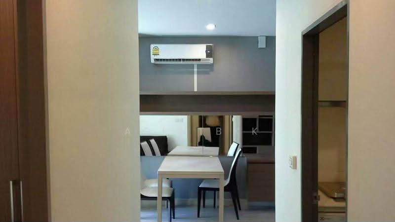 IDEO MOBI Sukhumvit 81, Bangkok, 2097 Sukhumvit Road, Bang Chak, Phra Khanong, Bangkok, 2 Bedrooms, 55 sqm, Condo For Rent, by Agentbkk, 500642885 - DDproperty.com