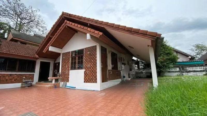 ให้เช่าบ้านพุทธมณฑลสาย2 ใกล้ขนส่งนิ่มซี่เส็ง บ้านตกแต่งใหม่90ตรว. 3นอน 2น้ำ แอร์4ตัว พร้อมอยู่, Bangkok, พุทธมณฑลสาย2, Sala Thammasop, Thawi Watthana, Bangkok, 3 Bedrooms, 120 sqm, Single Detached House For Rent, by เฌอณิษฐา นิติวัชญ์วาณิช, 500642925 - DDproperty.com