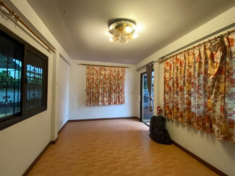 ให้เช่าบ้านพุทธมณฑลสาย2 ใกล้ขนส่งนิ่มซี่เส็ง บ้านตกแต่งใหม่90ตรว. 3นอน 2น้ำ แอร์4ตัว พร้อมอยู่, กรุงเทพ, พุทธมณฑลสาย2, ศาลาธรรมสพน์, ทวีวัฒนา, กรุงเทพ, 120 ตร.ม., บ้านเดี่ยว ให้เช่า, โดย เฌอณิษฐา นิติวัชญ์วาณิช, 500642925 - DDproperty.com