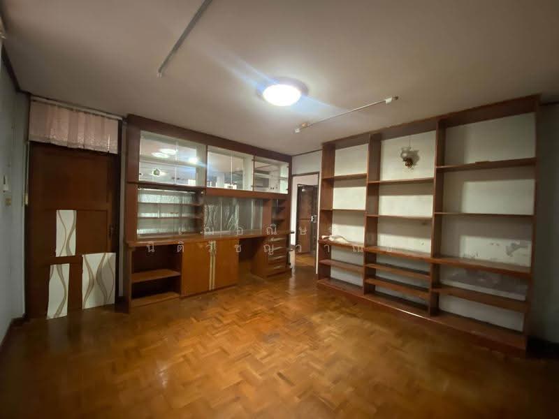 ให้เช่าบ้านพุทธมณฑลสาย2 ใกล้ขนส่งนิ่มซี่เส็ง บ้านตกแต่งใหม่90ตรว. 3นอน 2น้ำ แอร์4ตัว พร้อมอยู่, กรุงเทพ, พุทธมณฑลสาย2, ศาลาธรรมสพน์, ทวีวัฒนา, กรุงเทพ, 120 ตร.ม., บ้านเดี่ยว ให้เช่า, โดย เฌอณิษฐา นิติวัชญ์วาณิช, 500642925 - DDproperty.com