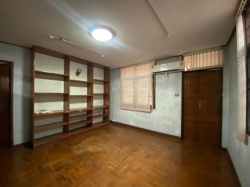 ให้เช่าบ้านพุทธมณฑลสาย2 ใกล้ขนส่งนิ่มซี่เส็ง บ้านตกแต่งใหม่90ตรว. 3นอน 2น้ำ แอร์4ตัว พร้อมอยู่, กรุงเทพ, พุทธมณฑลสาย2, ศาลาธรรมสพน์, ทวีวัฒนา, กรุงเทพ, 120 ตร.ม., บ้านเดี่ยว ให้เช่า, โดย เฌอณิษฐา นิติวัชญ์วาณิช, 500642925 - DDproperty.com