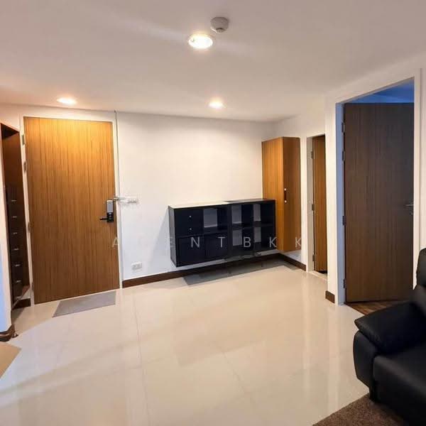 Zenith Place Sukhumvit 42, Bangkok, Sukhumvit Road, Phra Kanong, Khlong Toei, Bangkok, 1 Bedroom, 41 sqm, Condo For Rent, by Agentbkk, 500642974 - DDproperty.com