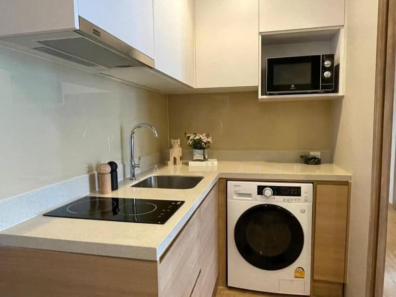 Noble Around Sukhumvit 33, Bangkok, 17 Soi Sukhumvit 33, Khlong Tan Nua, Watthana, Bangkok, 2 Bedrooms, 65 sqm, Condo For Rent, by Getsarin Aron, 500643061 - DDproperty.com