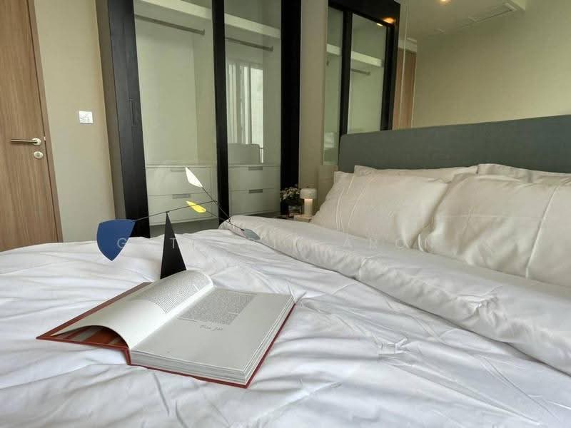 Noble Around Sukhumvit 33, Bangkok, 17 Soi Sukhumvit 33, Khlong Tan Nua, Watthana, Bangkok, 2 Bedrooms, 65 sqm, Condo For Rent, by Getsarin Aron, 500643061 - DDproperty.com