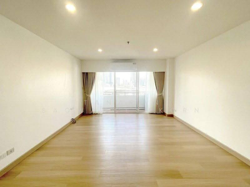 The Executive Regent, Bangkok, 2264/3 Nanglinchee Road, Chong Nonsi, Yan Nawa, Bangkok, 1 Bedroom, 70 sqm, Condo For Sale, by Tanapon Saowaneeyakorn, 500643075 - DDproperty.com