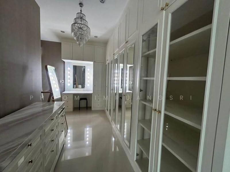 ทาวน์เฮ้าส์ 4-ห้องนอน, กรุงเทพ, ห้วยขวาง, กรุงเทพ, 325 ตร.ม., ทาวน์เฮ้าส์ ให้เช่า, โดย Phoom Imruangsri, 500643077 - DDproperty.com