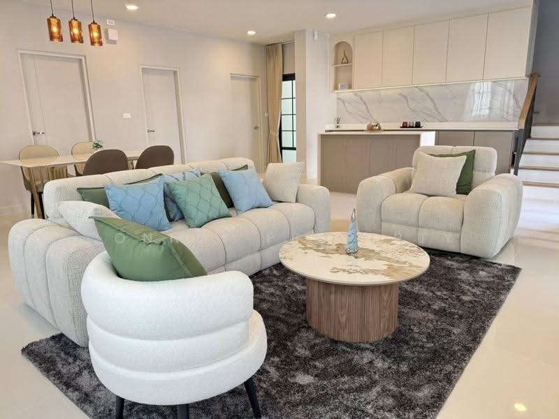 Centro Bangna, Samut Prakan, 111 Soi 3, Bang Kaeo, Bang Plee, Samut Prakan, 3 Bedrooms, 230 sqm, Single Detached House For Rent, by Connex Property, 500643142 - DDproperty.com