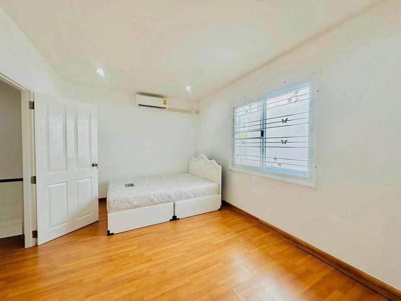 2 BR house, Chon Buri (Pattaya), Nong - Kham, Si Racha, Chon Buri (Pattaya), 2 Bedrooms, 93 sqm, Single Detached House For Sale, by Puttirat Kleebyam, 500643146 - DDproperty.com