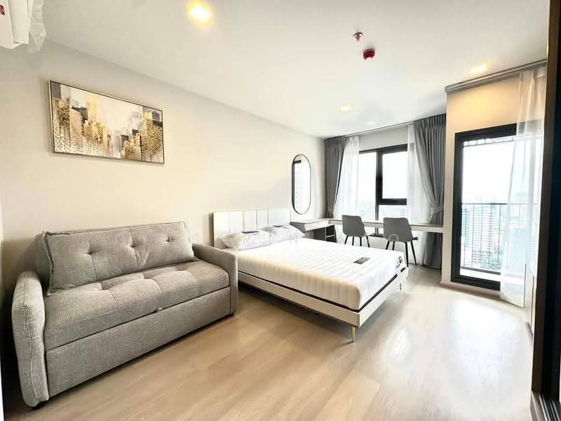 Life Phahon-Ladprao, Bangkok, 996 Phahonyothin Road, Jom Phon, Chatuchak, Bangkok, Studio, 29 sqm, Condo For Rent, by Getsarin Aron, 500643169 - DDproperty.com