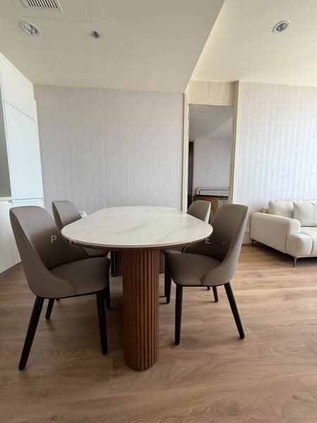 Noble Form Thonglor, Bangkok, Sukhumvit 55, Khlong Tan Nua, Watthana, Bangkok, 2 Bedrooms, 63 sqm, Condo For Rent, by Chanon Phangchienghien, 500643177 - DDproperty.com