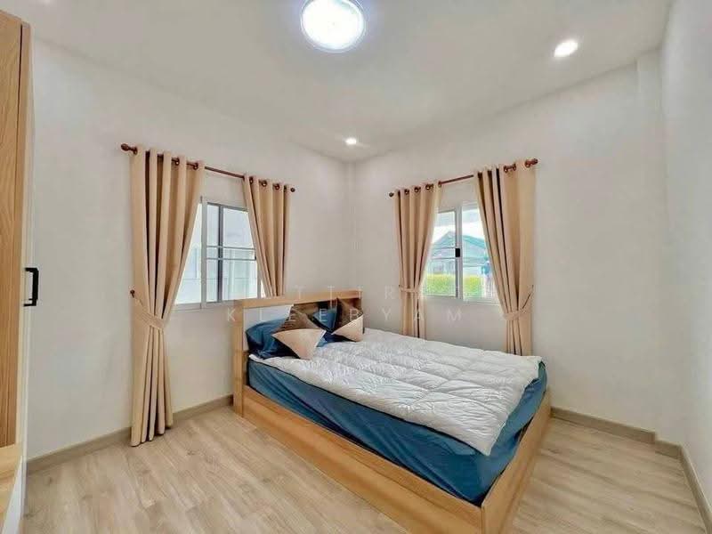 บ้าน 3-ห้องนอน, ชลบุรี, ตะเคียนเตี้ย, บางละมุง, ชลบุรี, 150 ตร.ม., บ้านเดี่ยว ขาย, โดย Puttirat Kleebyam, 500643179 - DDproperty.com