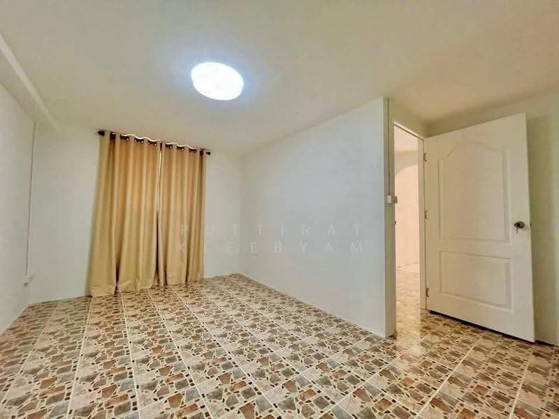 3-BR House, Chon Buri (Pattaya), Ta Khian Tia, Bang Lamung (Pattaya), Chon Buri (Pattaya), 3 Bedrooms, 150 sqm, Single Detached House For Sale, by Puttirat Kleebyam, 500643179 - DDproperty.com