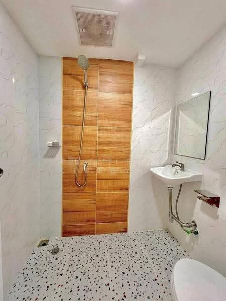 3-BR House, Chon Buri (Pattaya), Ta Khian Tia, Bang Lamung (Pattaya), Chon Buri (Pattaya), 3 Bedrooms, 150 sqm, Single Detached House For Sale, by Puttirat Kleebyam, 500643179 - DDproperty.com