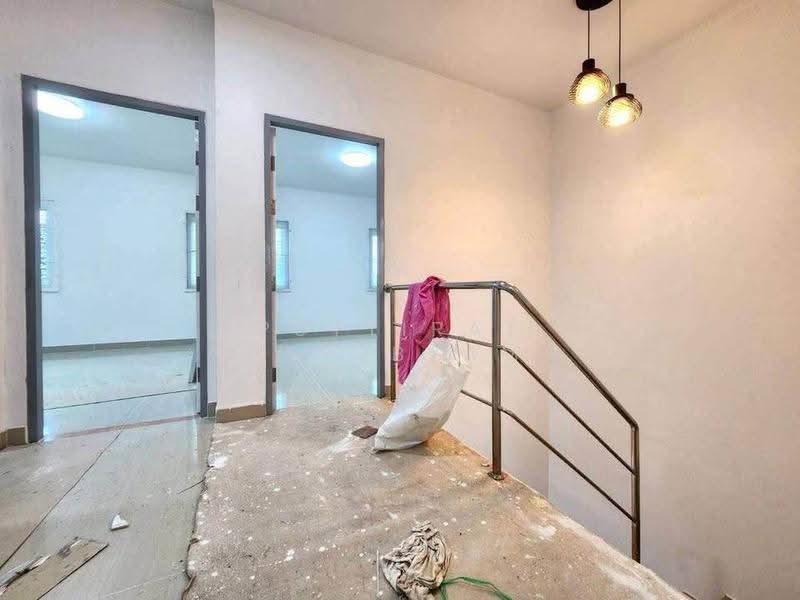 4 BR house, ชลบุรี, หนองขาม, ศรีราชา, ชลบุรี, 325 ตร.ม., บ้านเดี่ยว ขาย, โดย Puttirat Kleebyam, 500643199 - DDproperty.com