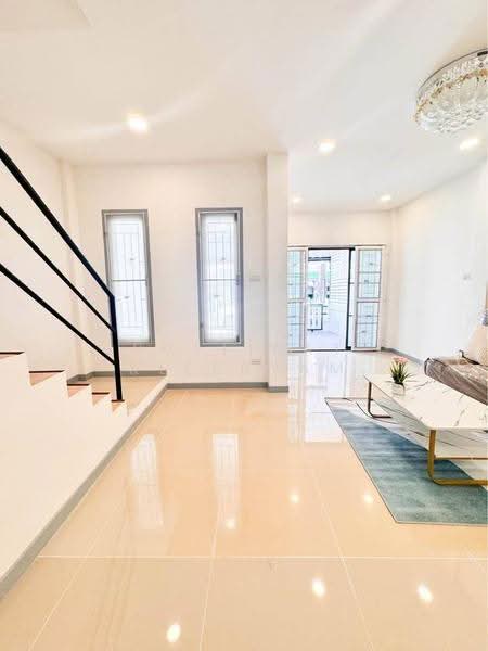 3 BR townhouse, Chon Buri (Pattaya), Bo Win, Si Racha, Chon Buri (Pattaya), 3 Bedrooms, 150 sqm, Townhouse For Sale, by Puttirat Kleebyam, 500643236 - DDproperty.com