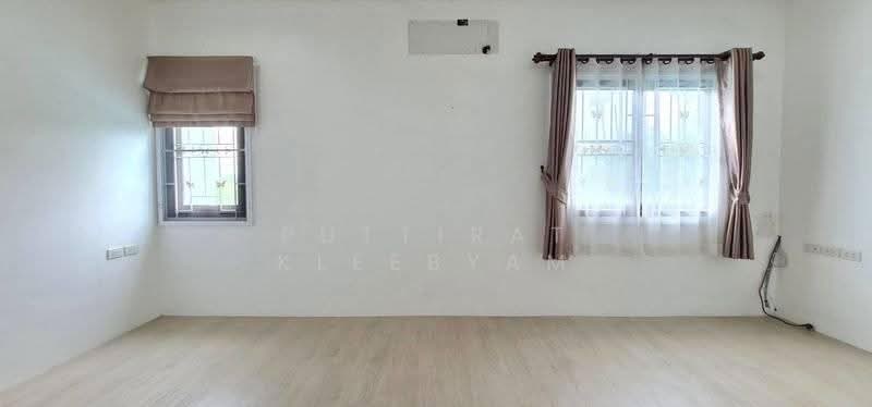 2 BR townhouse, ชลบุรี, บ้านสวน, เมืองชลบุรี, ชลบุรี, 93 ตร.ม., ทาวน์เฮ้าส์ ขาย, โดย Puttirat Kleebyam, 500643249 - DDproperty.com