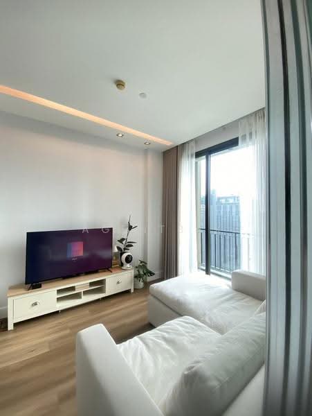 Equinox Phahol Vibha, Bangkok, 345 Paholyothin Road, Jom Phon, Chatuchak, Bangkok, 1 Bedroom, 38 sqm, Condo For Rent, by Agentbkk, 500643380 - DDproperty.com