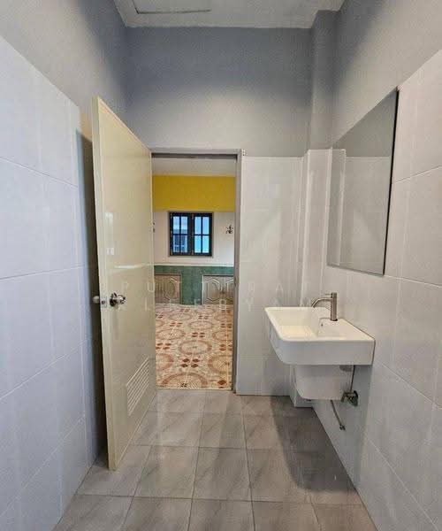 3 BR house, Prachuap Khiri Khan, Pak Nam Pran, Pran Buri, Prachuap Khiri Khan, 3 Bedrooms, 150 sqm, Single Detached House For Sale, by Puttirat Kleebyam, 500643391 - DDproperty.com